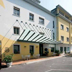 Hotel Diana